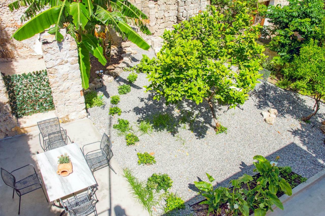 Aramis Boutique House Rhodes City
